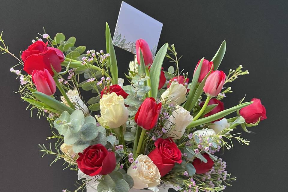 Caja floral san valentin