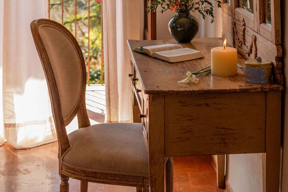 Escritorio de habitación