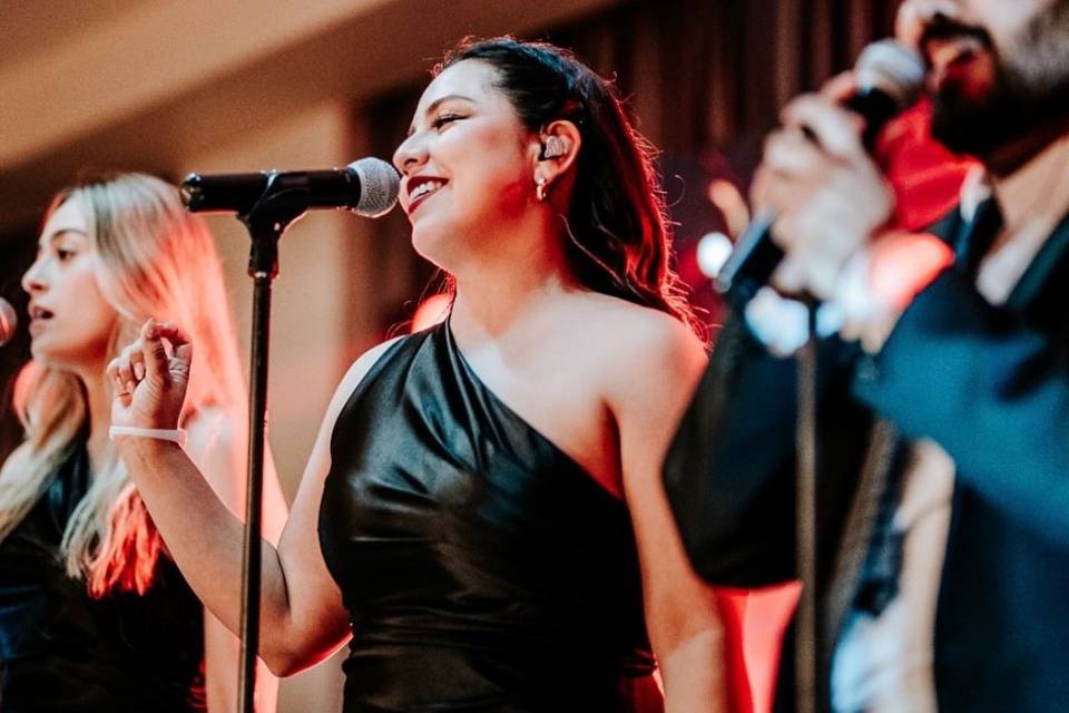 Cantando