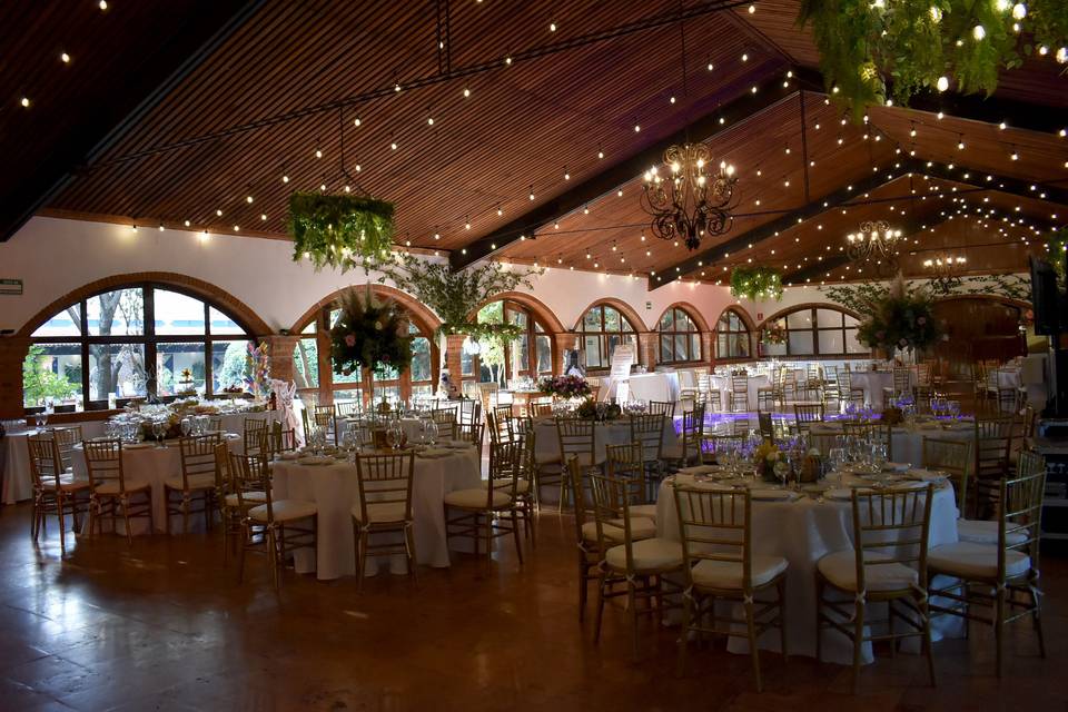 Salón Los Arcos