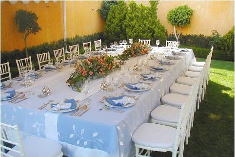 Pequeño y grandioso