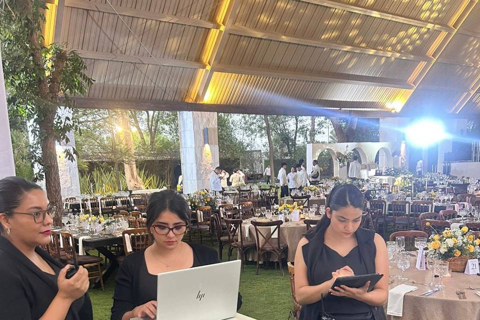 Servicio de hostess
