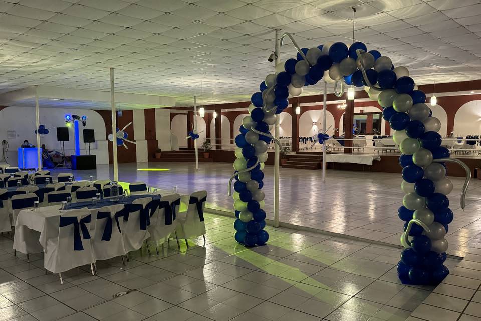 Salón Los Arcos