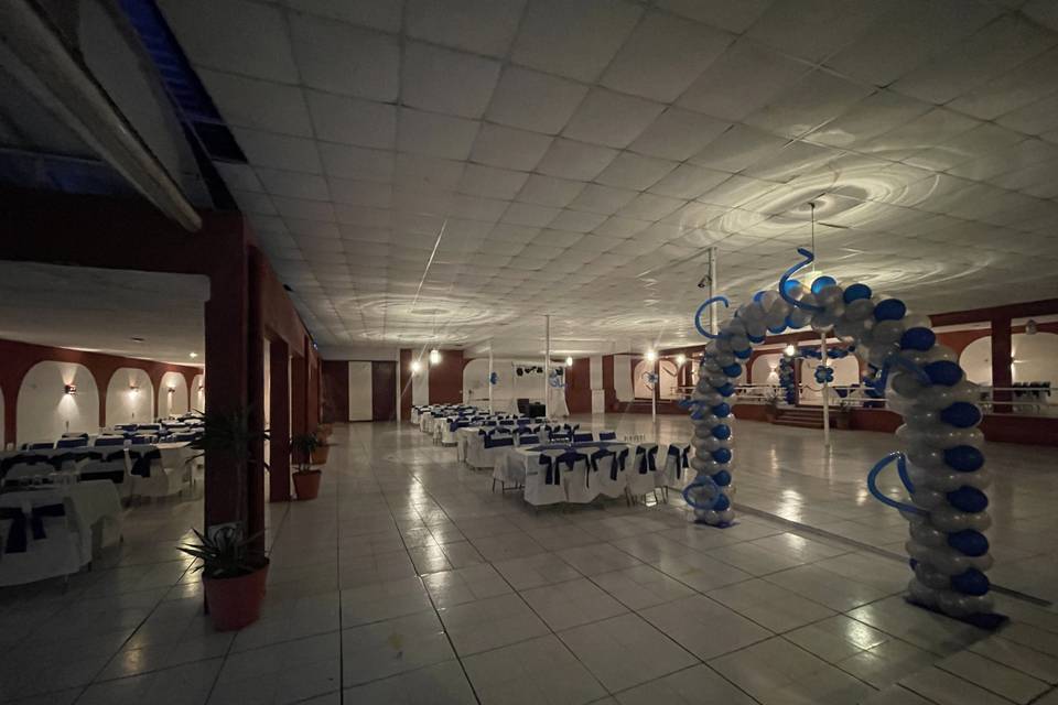 Salón Los Arcos