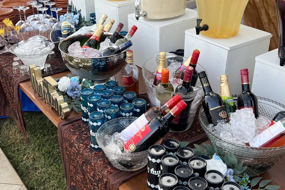 Catering de vinos y aguas fres