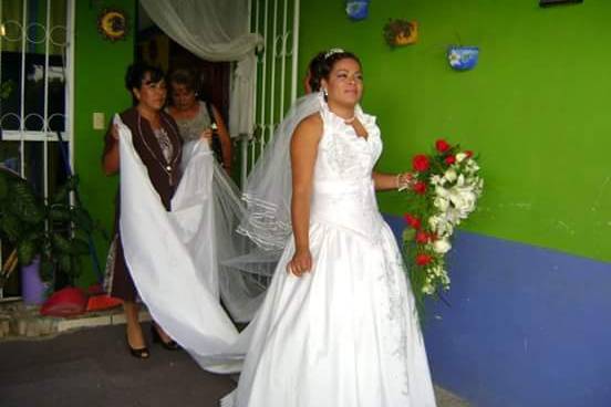 La salida de la novia