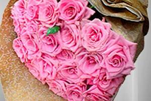 Ramo de rosas rosadas