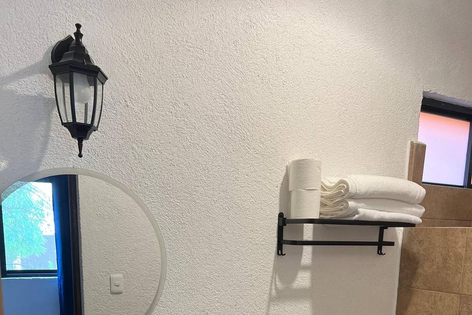 Baño recámara secundaria
