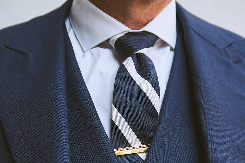 Chaleco azul para novio