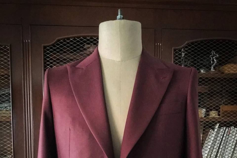 Saco guinda para boda