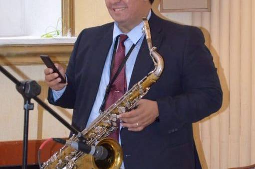 Jorge Hernández Saxofonista