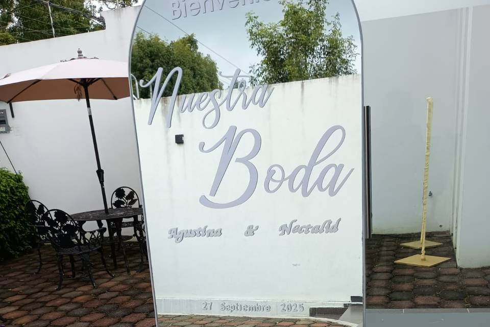 Espejo para recuerdo