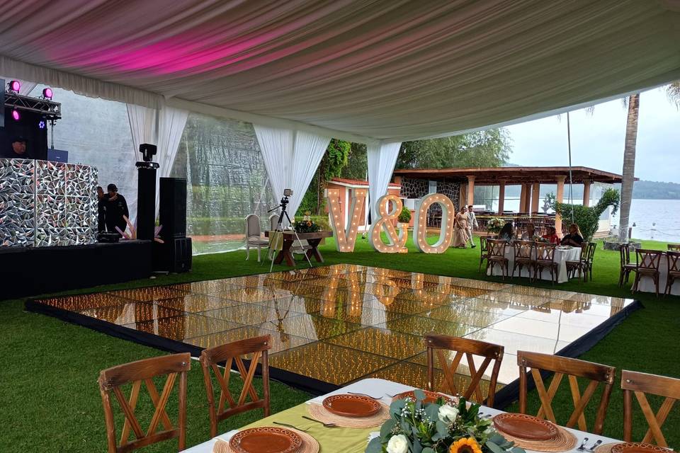 Boda en zairahuen, junto al la