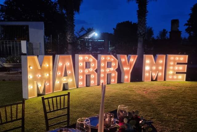 Letras gigantes 1.20m y 2.10m