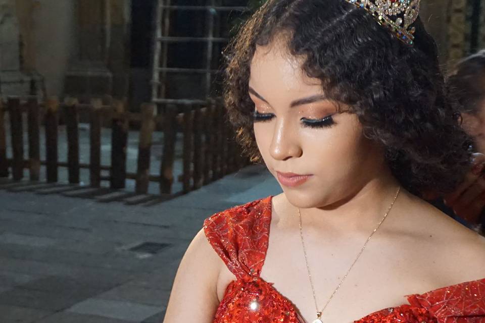 Maquillaje en tonos tierra