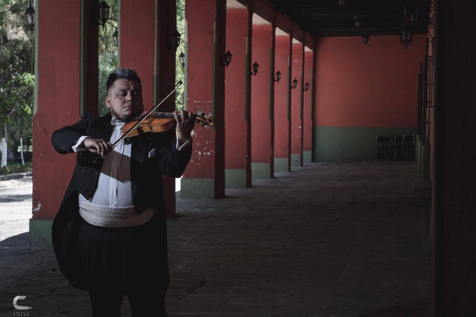 Genghis Díaz Violinista