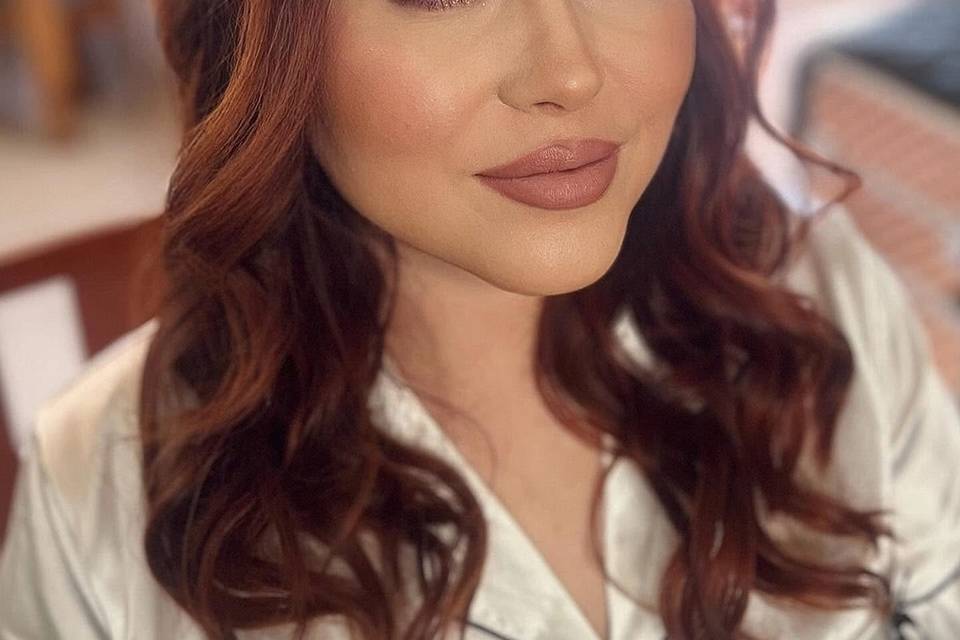 Maquillaje y peinado profesional para el día de la boda