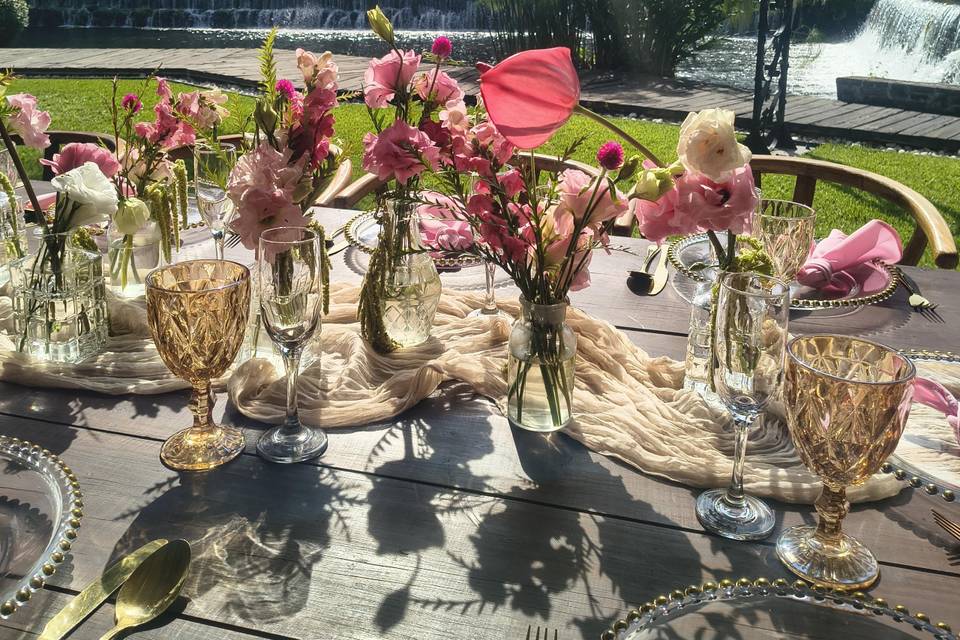 MONTAGE FLORES