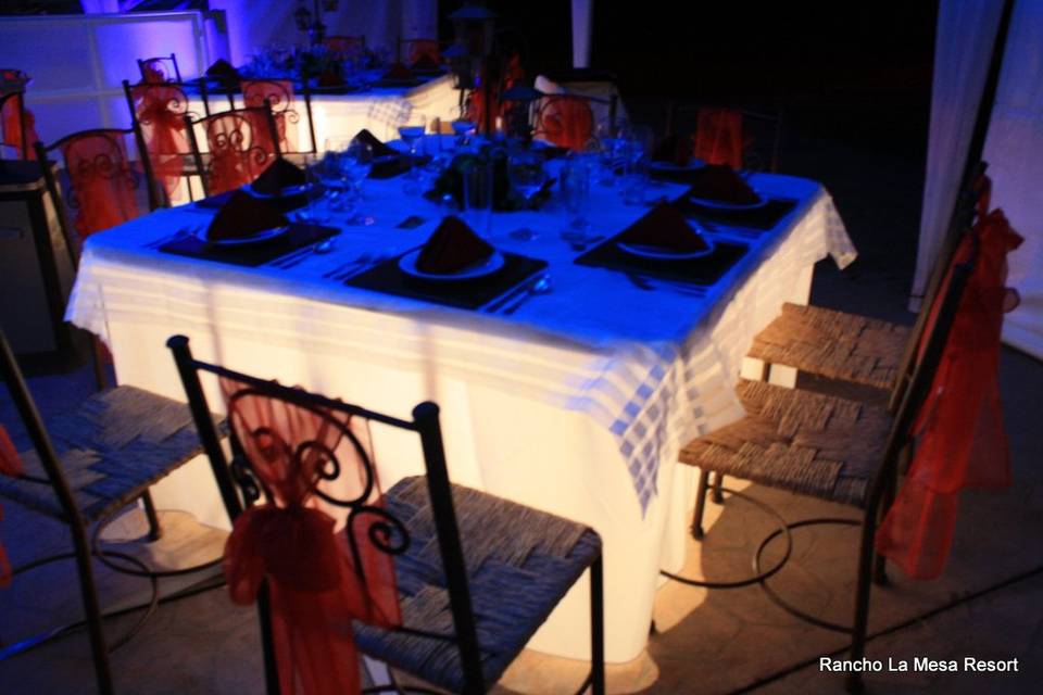 Mesa iluminada blanca