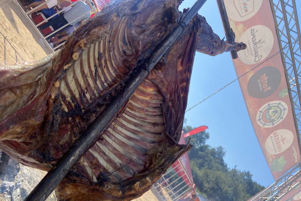 Borrego en estaca