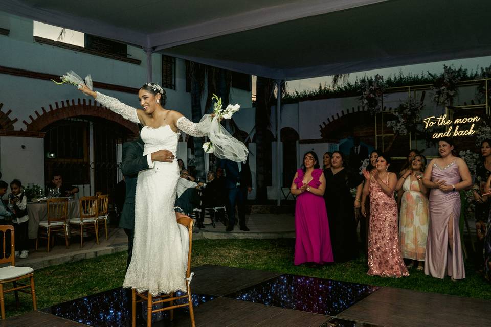 Entrelazando corazones