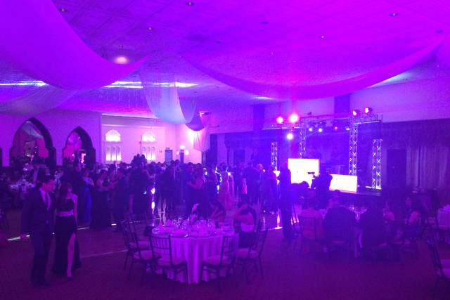 Dj e iluminación arquitectónica