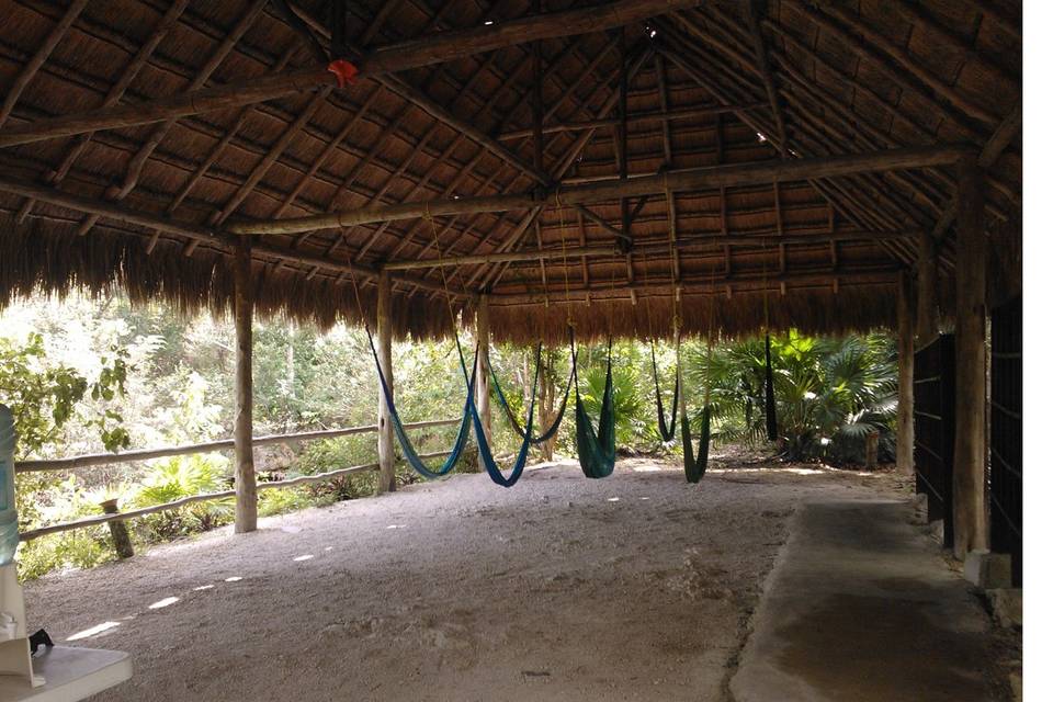 Palapa de cenote abierto