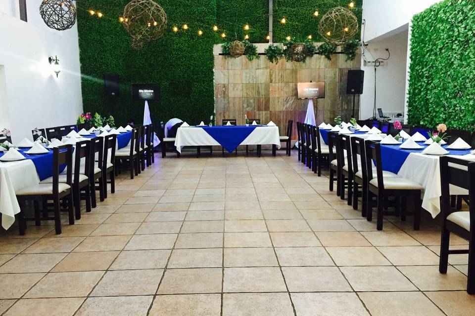 60 invitados