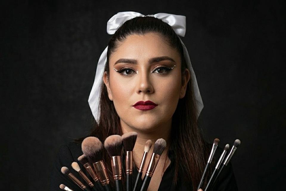Joany Fernández Makeup Artist