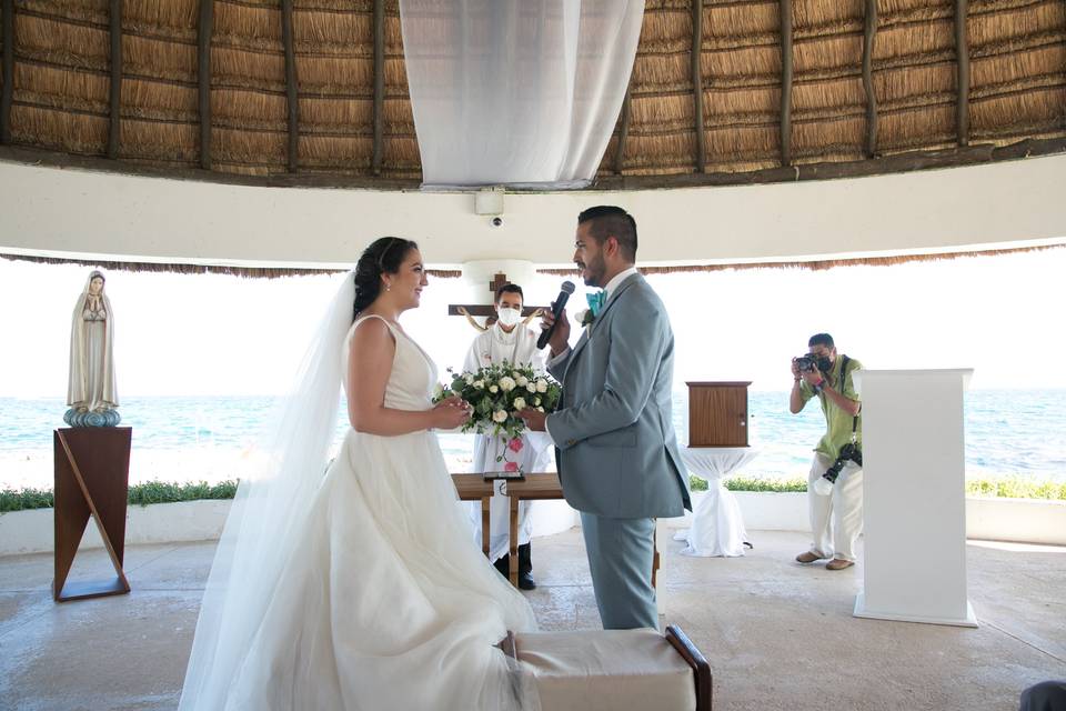 Aura Weddings