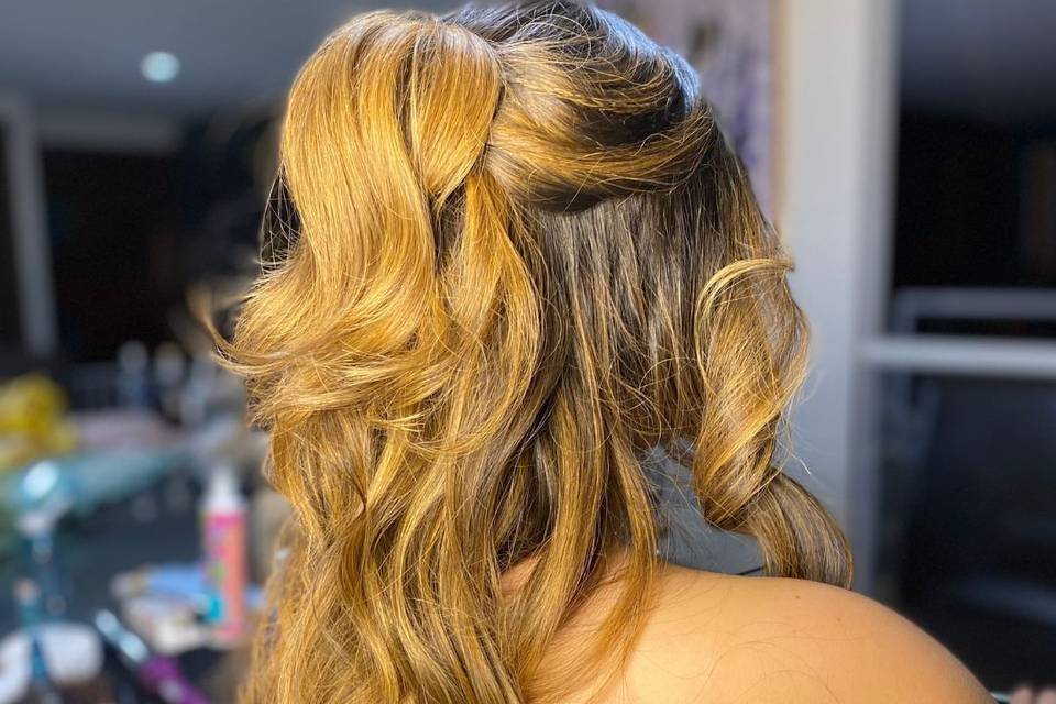 Beauty Artist ML