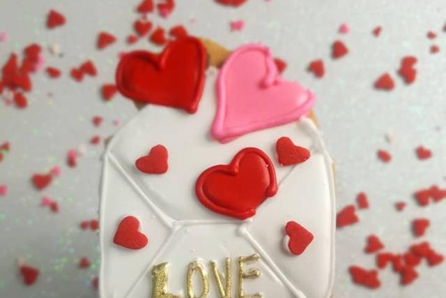 Lola's - Cookie & Cake Shop