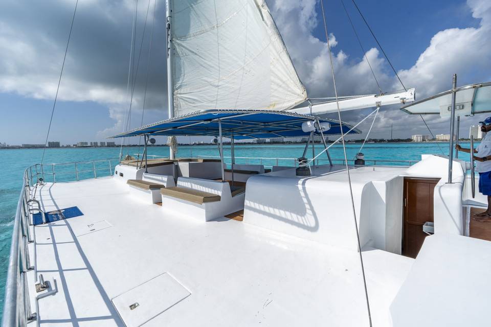Oceanix wedding planne
