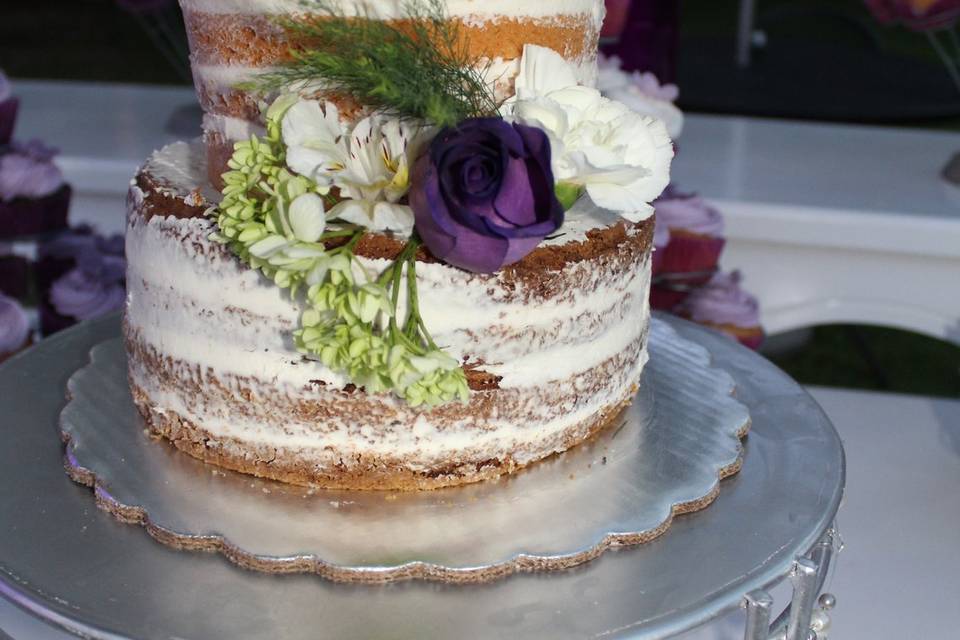 Naked cake