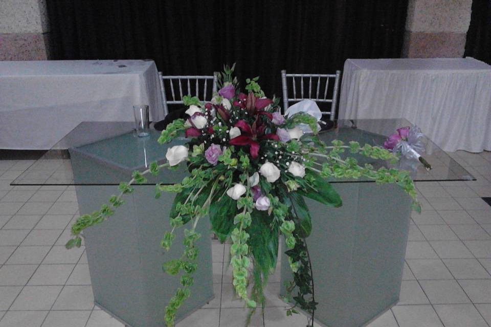 Mesa de honor para novios