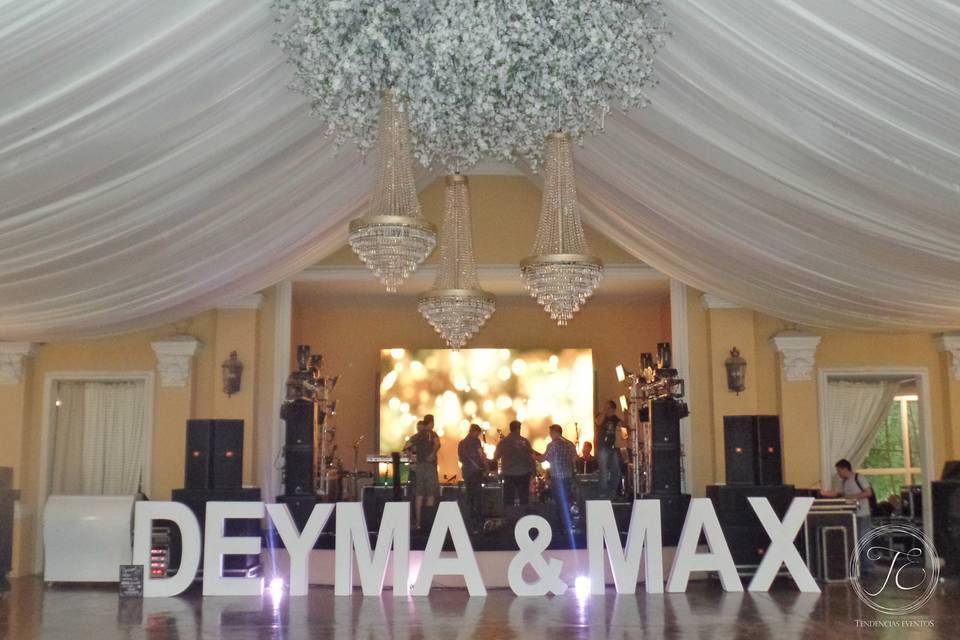 Deyma & Max