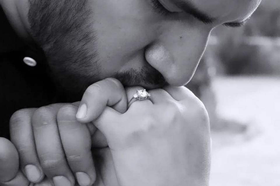Beso a Anillo