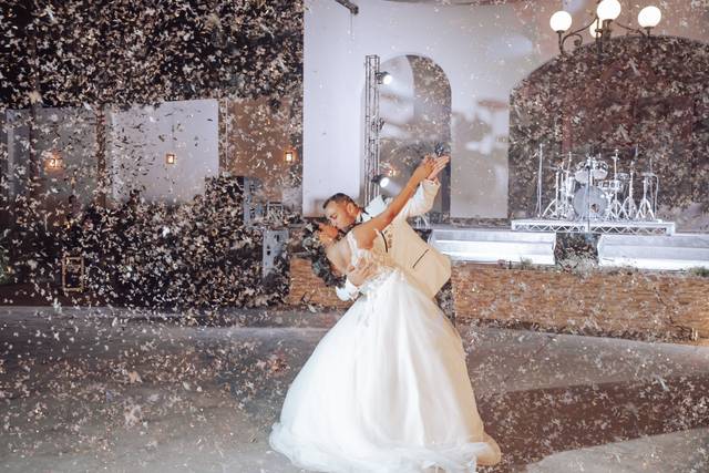 Baile y confeti