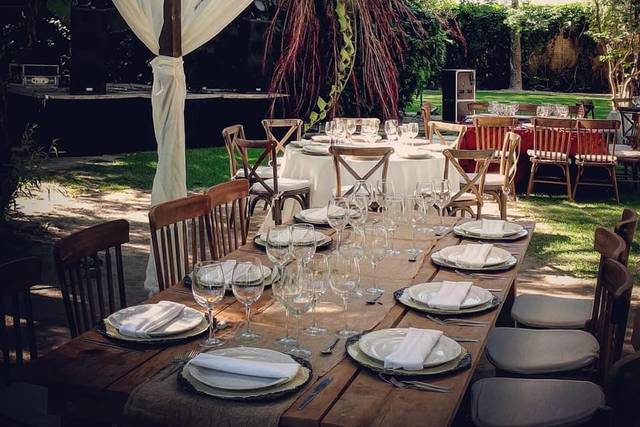 Banquetes y Eventos Karibú