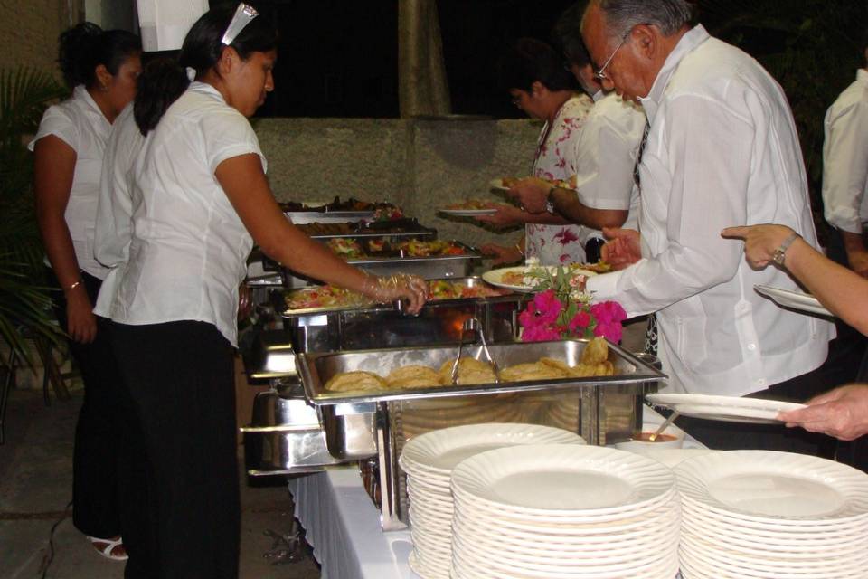 Buffet típico yucateco