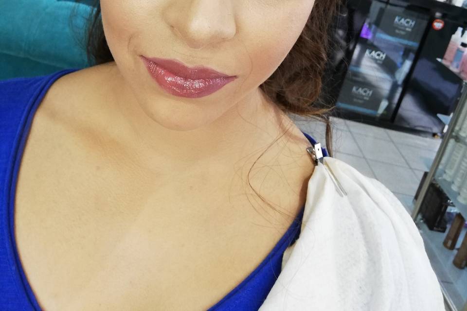 Maquillaje glam color
