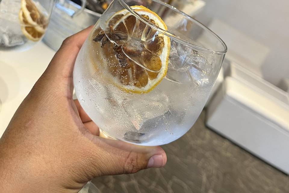 Gins Coctelería