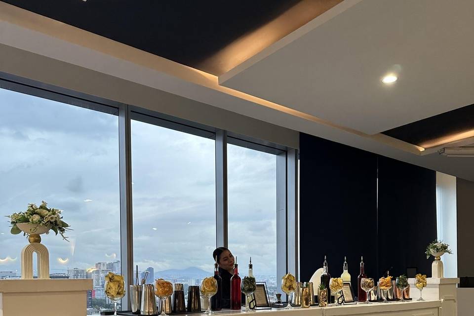 Barra libre de coctelería