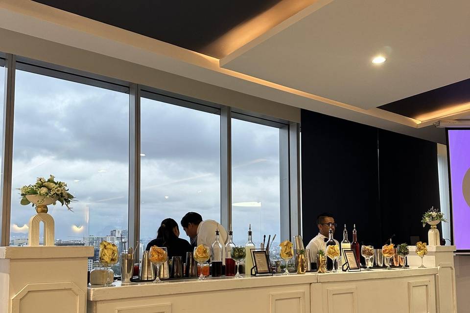 Barra libre de coctelería