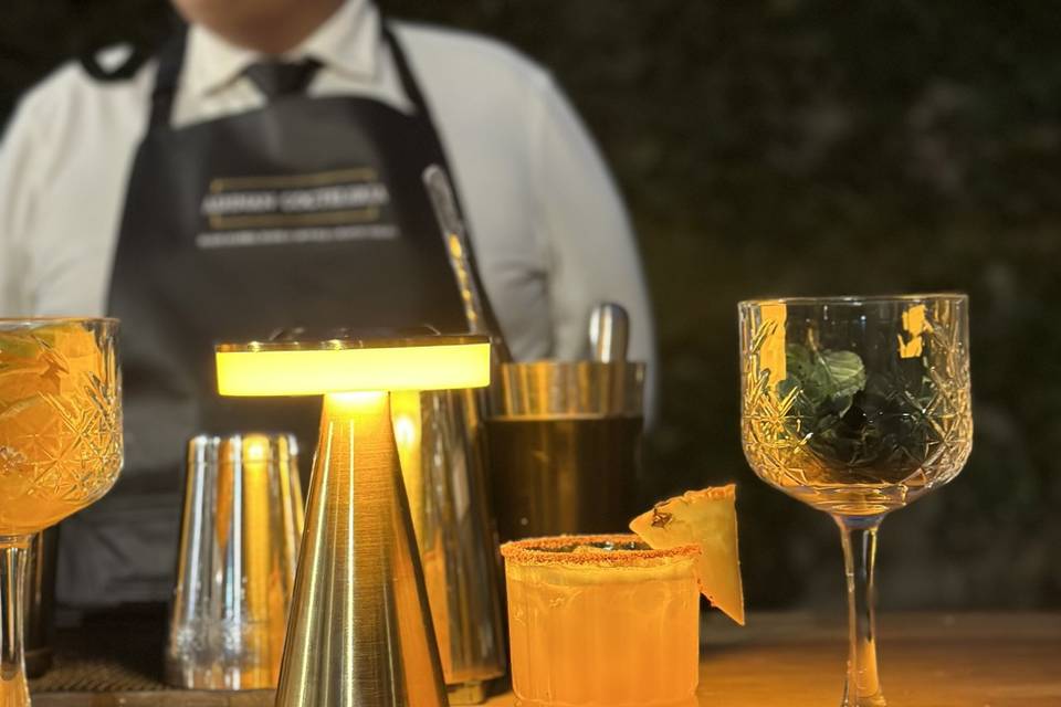 Cocktail service