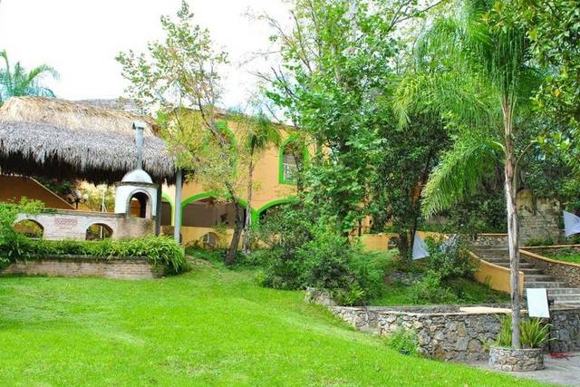 Amplio jardín