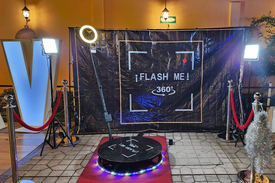 Flash Me 360