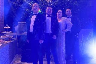 Los Cantantes