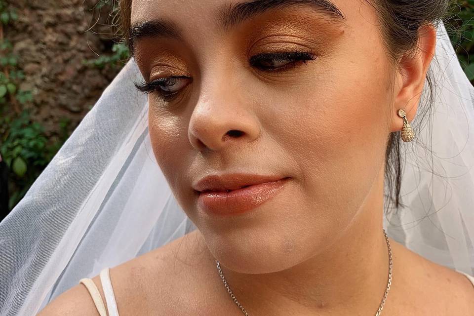 Romié Makeup
