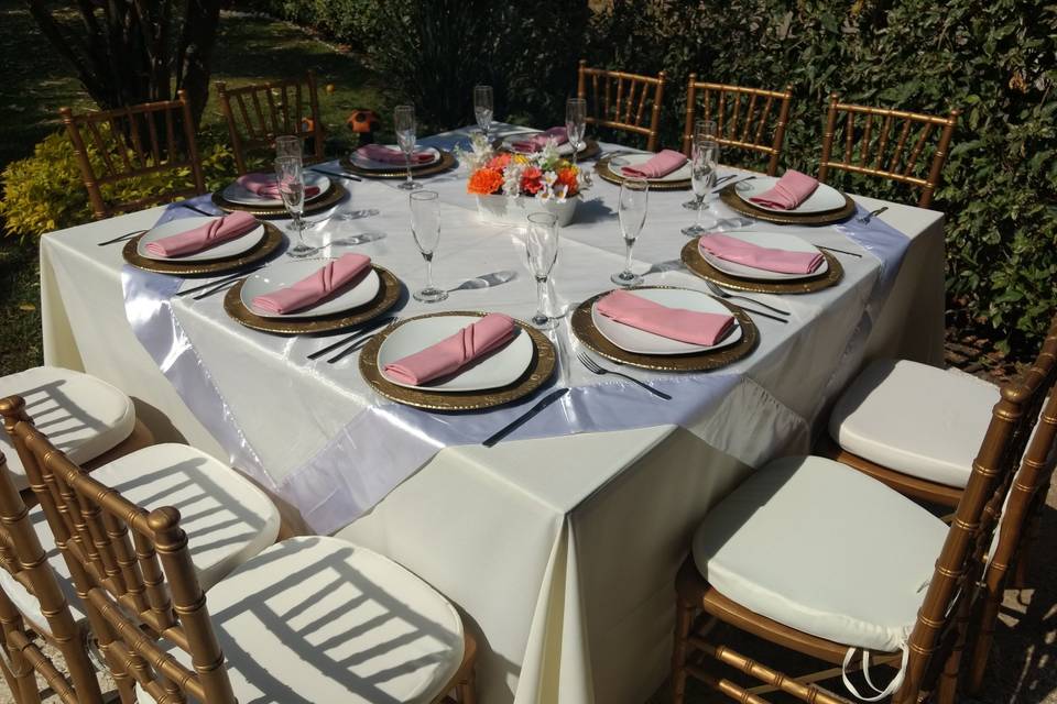 Elegancia en una mesa
